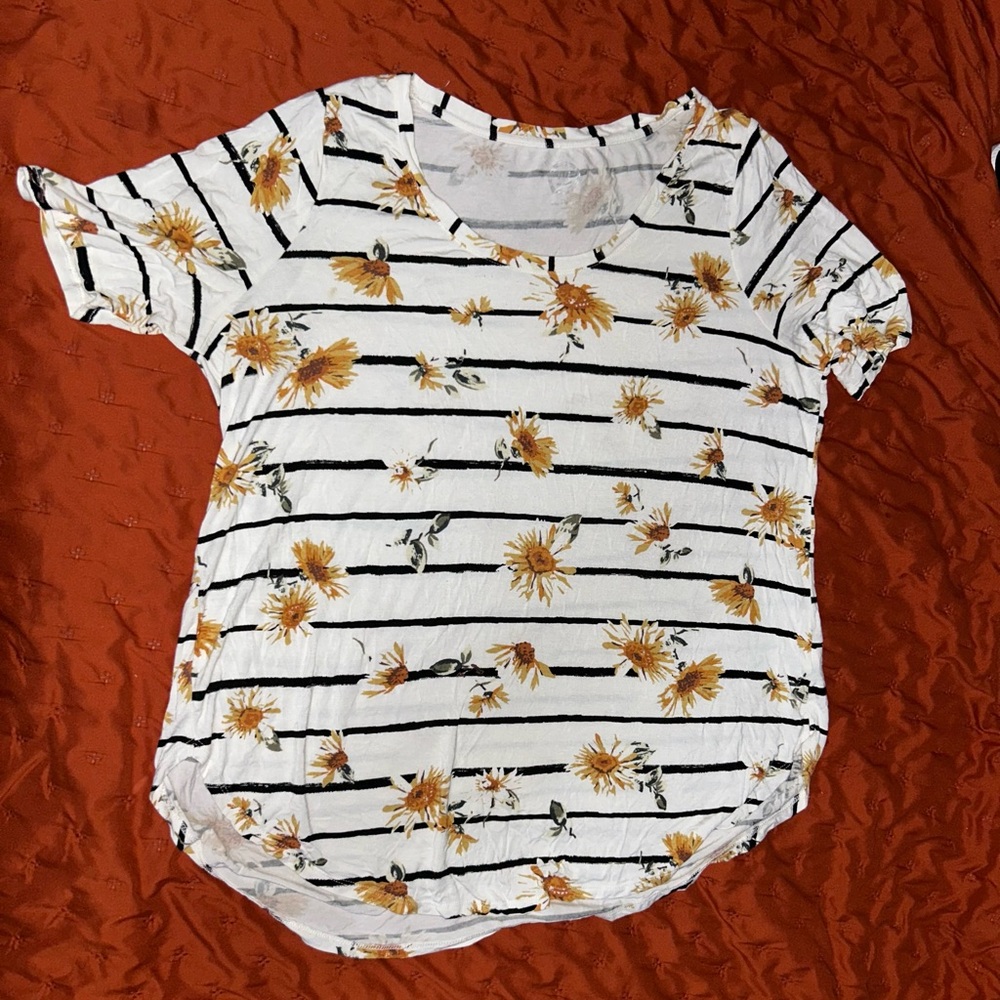 Plus size Maurice’s 24/7 tee 1X